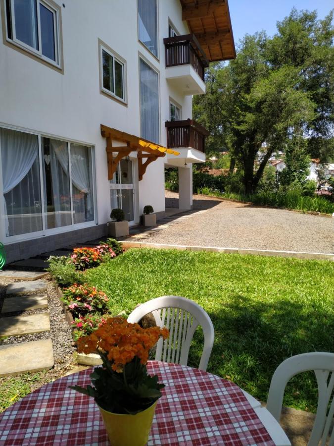 Villa Gruntal Hospedaria Treze Tílias Esterno foto