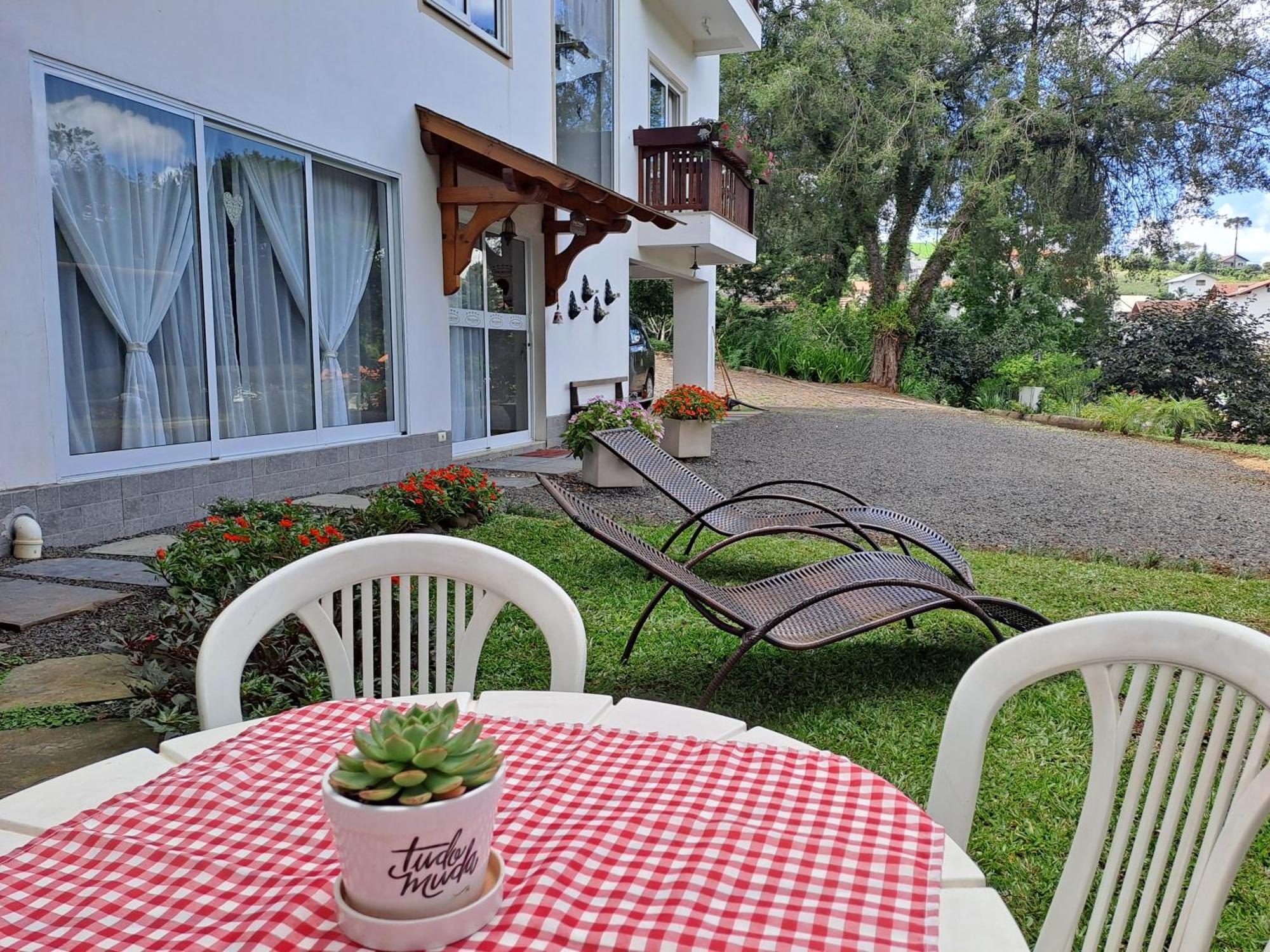 Villa Gruntal Hospedaria Treze Tílias Esterno foto